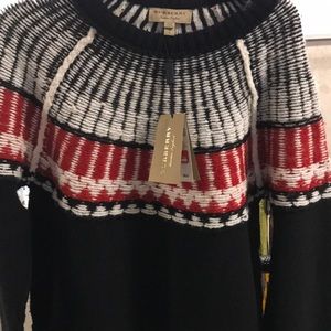 Burberry sweater original (700)